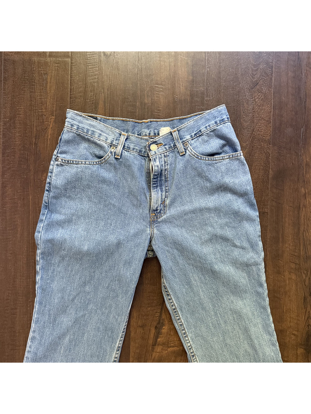 VTG Y2K Levi Bootcut Jeans 30x31 Women 517? Bareback Mini Flare Western Rodeo